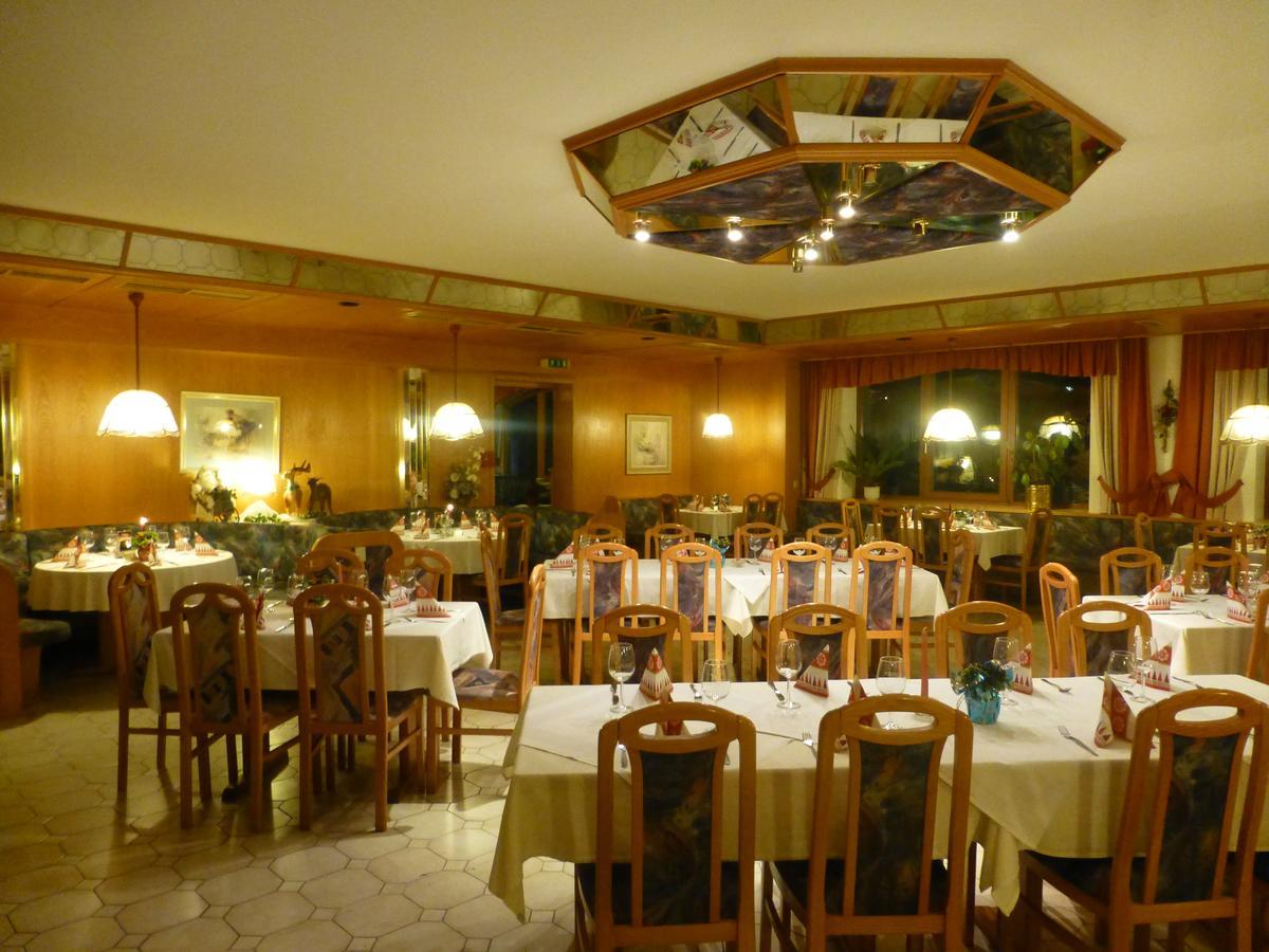 Hotel Weismann Занкт-Ґеорґен-ім-Аттерґау Екстер'єр фото