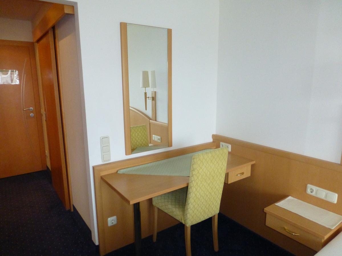 Hotel Weismann Занкт-Ґеорґен-ім-Аттерґау Екстер'єр фото